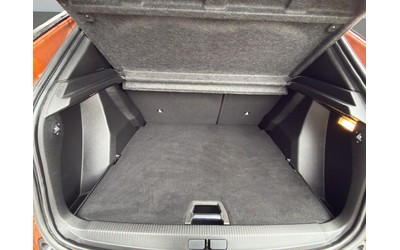 Peugeot 2008 GT 1.2 PureTech 130 EAT8 EURO6 - автомобили, коли, обяви за нови и употребявани 12