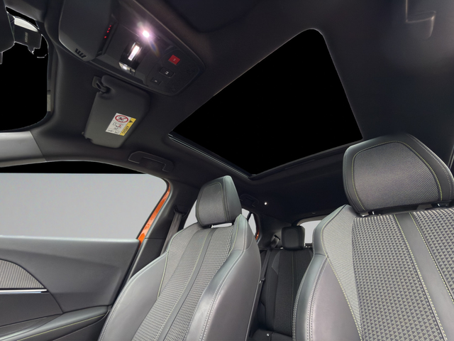 Peugeot 2008 GT 1.2 PureTech 130 EAT8 EURO6 - автомобили, коли, обяви за нови и употребявани 13