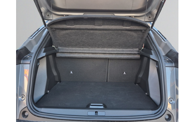 Peugeot 2008 GT 1.2 PureTech 145 HYBRID 48V - автомобили, коли, обяви за нови и употребявани 15
