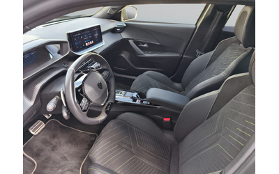 Peugeot 2008 GT 1.2 PureTech 145 HYBRID 48V e-DCS6 EURO 6.4 - автомобили, коли, обяви за нови и употребявани 8