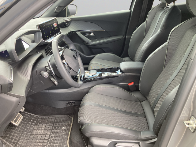 Peugeot 2008 GT 1.2 PureTech 145 HYBRID 48V e-DCS6 EURO 6.4 - автомобили, коли, обяви за нови и употребявани 9
