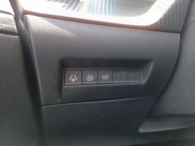 Peugeot 2008 GT - автомобили, коли, обяви за нови и употребявани 8