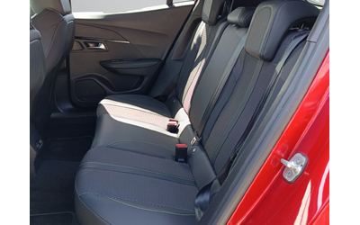 Peugeot 2008 GT - автомобили, коли, обяви за нови и употребявани 13