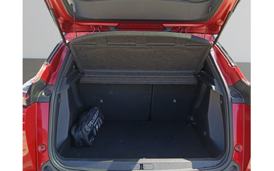 Peugeot 2008 GT - автомобили, коли, обяви за нови и употребявани 14