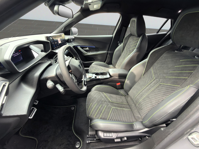 Peugeot 2008 GT EXCLUSIVE 1.2 145 HYBRID 48V e-DCS6 EURO 6.4 - автомобили, коли, обяви за нови и употребявани 9