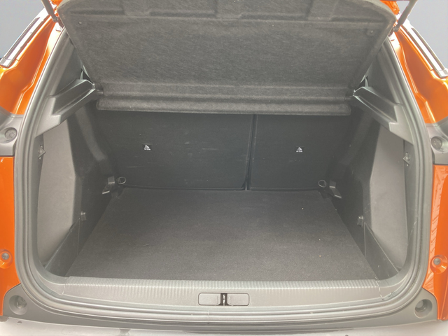 Peugeot 2008 New Line Up ACTIVE 1.2 PureTech 100 BVM6 EURO6 - автомобили, коли, обяви за нови и употребявани 13