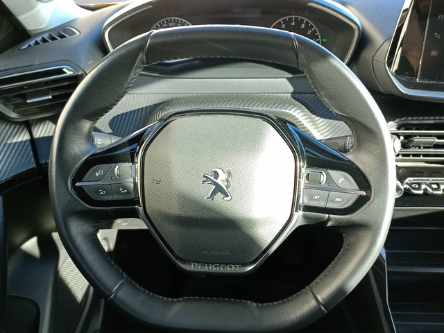 Peugeot 2008 New Line Up ACTIVE 1.2 PureTech 130 BVM6 EURO6 - автомобили, коли, обяви за нови и употребявани 10