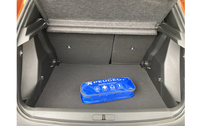 Peugeot 2008 New Line Up ACTIVE 1.2 PureTech 130 BVM6 EURO6 - автомобили, коли, обяви за нови и употребявани 6