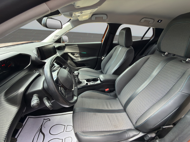 Peugeot 2008 New Line Up ALLURE 1.2 PureTech 130 BVM6 EURO6 - автомобили, коли, обяви за нови и употребявани 9