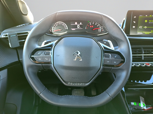 Peugeot 2008 New Line Up ALLURE 1.2 PureTech 130 EAT8 EURO6 - автомобили, коли, обяви за нови и употребявани 12