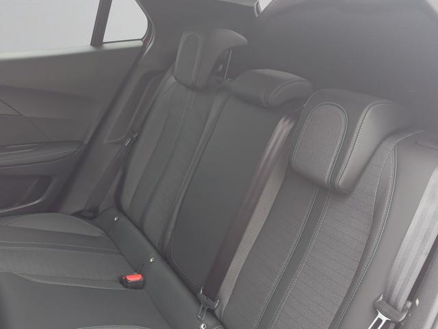 Peugeot 2008 New Line Up ALLURE PACK 1,5 BlueHDi 130 EAT8 EURO6 - автомобили, коли, обяви за нови и употребявани 11