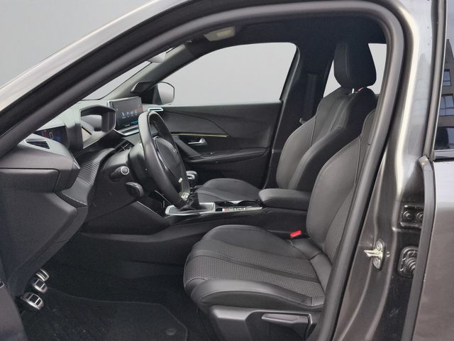 Peugeot 2008 New Line Up GT 1.2 PureTech 130 BVM6 EURO6 - автомобили, коли, обяви за нови и употребявани 8