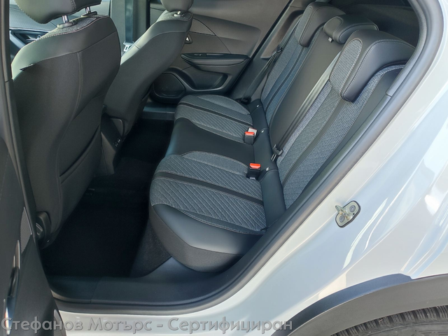 Peugeot 2008 SUV 131к.с. Дизел - автомобили, коли, обяви за нови и употребявани 12