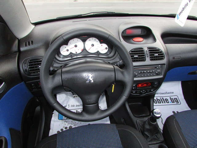 Peugeot 206 1.6i CC EURO4 - автомобили, коли, обяви за нови и употребявани 9