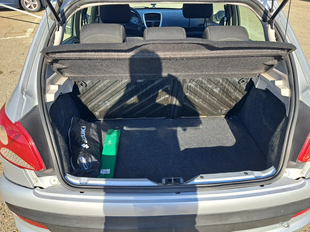 Peugeot 206 206+ - автомобили, коли, обяви за нови и употребявани 13