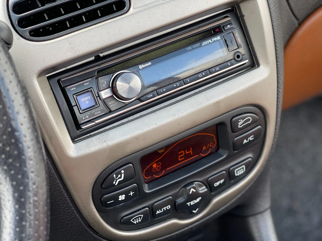 Peugeot 206 cc 1.6HDi Roland Garros Edition - автомобили, коли, обяви за нови и употребявани 14