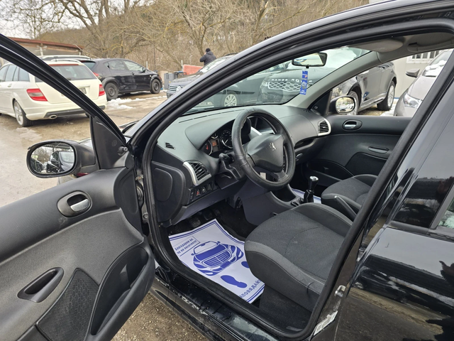 Peugeot 206 Plus Фабрична газ - автомобили, коли, обяви за нови и употребявани 9