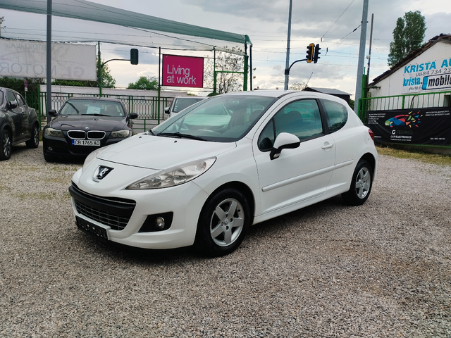 Peugeot 207 1.4i BENZIN - автомобили, коли, обяви за нови и употребявани 0