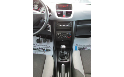 Peugeot 207 1.4i EURO4 - автомобили, коли, обяви за нови и употребявани 12