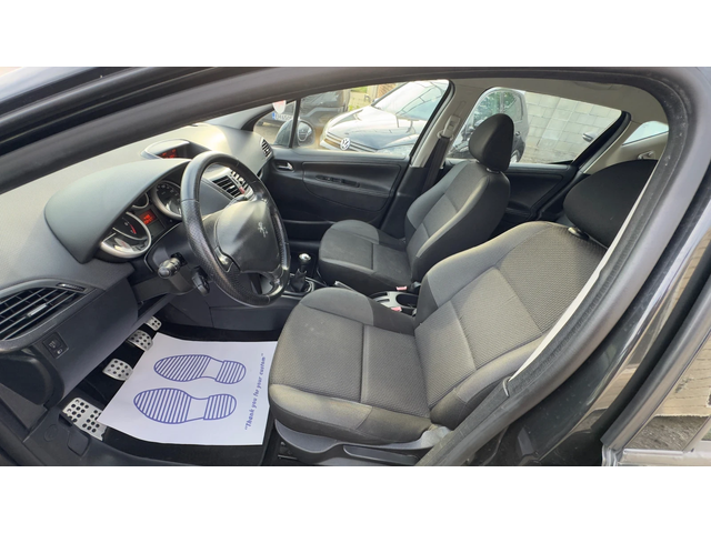 Peugeot 207 2011 Година - автомобили, коли, обяви за нови и употребявани 8