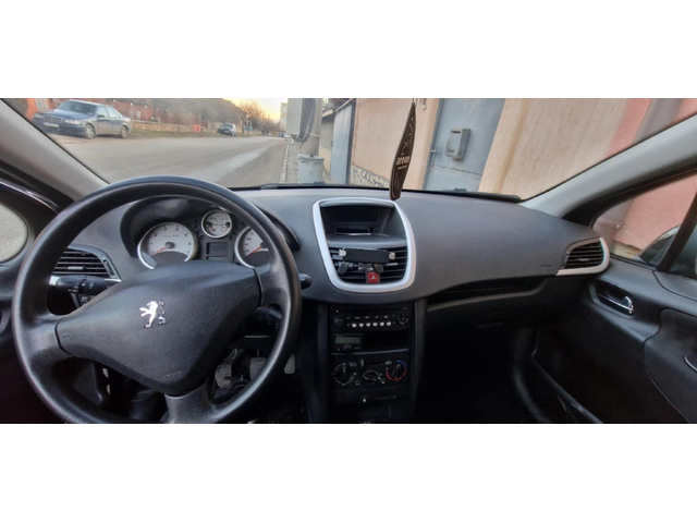 Peugeot 207, 2008 г., 186567 км, 75 к.с. - автомобили, коли, обяви за нови и употребявани 4