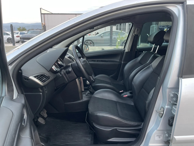 Peugeot 207 207 SW 1.6 HDI - автомобили, коли, обяви за нови и употребявани 13