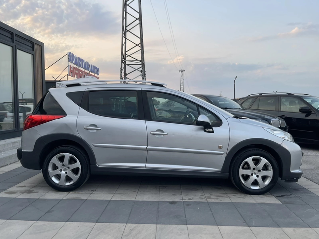 Peugeot 207 207 SW 1.6 HDI - автомобили, коли, обяви за нови и употребявани 3