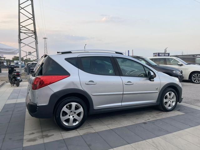 Peugeot 207 207 SW 1.6 HDI - автомобили, коли, обяви за нови и употребявани 5