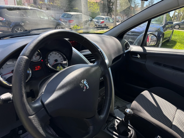 Peugeot 207 1.4 BENZIN AUSTRIA - автомобили, коли, обяви за нови и употребявани 12