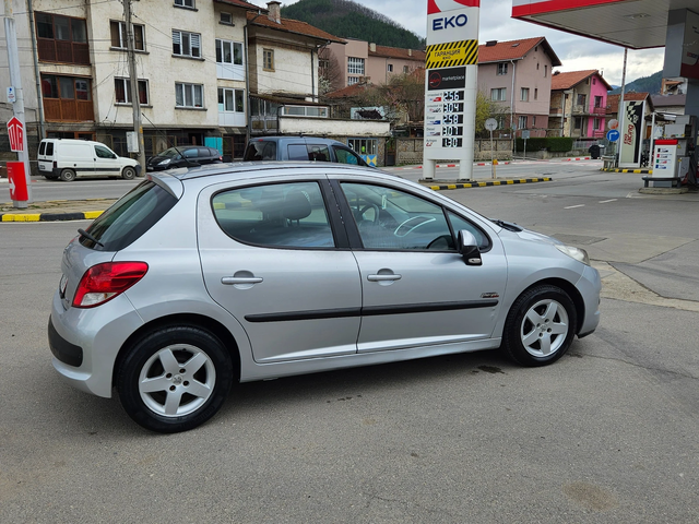 Peugeot 207 1.6 Hdi Klimatik/Facelift - автомобили, коли, обяви за нови и употребявани 5