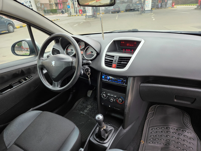 Peugeot 207 1.6 Hdi Klimatik/Facelift - автомобили, коли, обяви за нови и употребявани 9