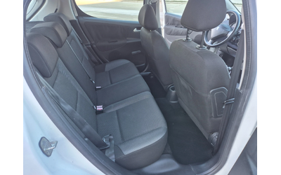 Peugeot 207 1.4i 75k.s.GAS - автомобили, коли, обяви за нови и употребявани 11
