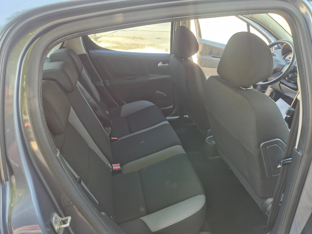 Peugeot 207 1.4i 75k.s.GAS - автомобили, коли, обяви за нови и употребявани 11