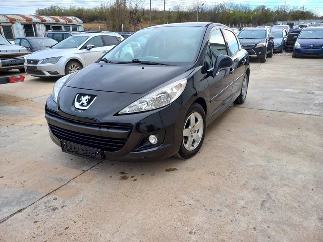 Peugeot 207 1.4i * GPL* 150000km* UNIKAT* - автомобили, коли, обяви за нови и употребявани 1