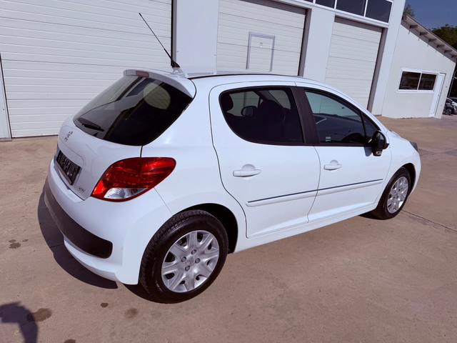 Peugeot 207 1.4i BRC* NOVA* UNIKAT* - автомобили, коли, обяви за нови и употребявани 11