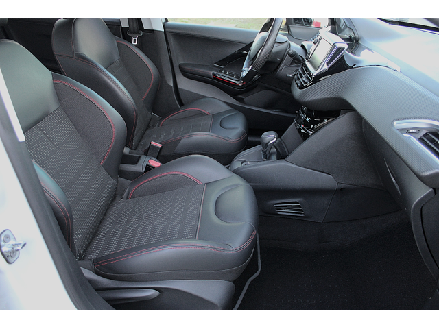 Peugeot 208 1.2i/e-THP/KAMERA/TOP - автомобили, коли, обяви за нови и употребявани 7