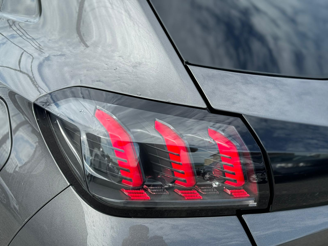 Peugeot 208 1.2T DIGITAL* DISTRONIC* СОБСТВЕН ЛИЗИНГ* БАРТЕР - автомобили, коли, обяви за нови и употребявани 4