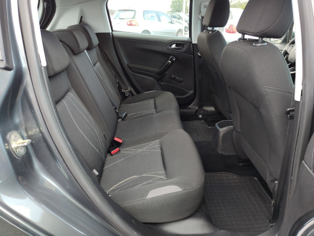 Peugeot 208 1.4 HDI - автомобили, коли, обяви за нови и употребявани 12
