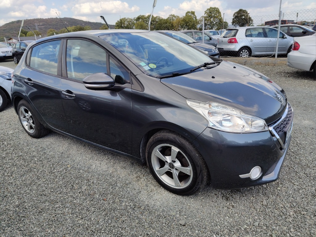 Peugeot 208 1.4 HDI - автомобили, коли, обяви за нови и употребявани 2