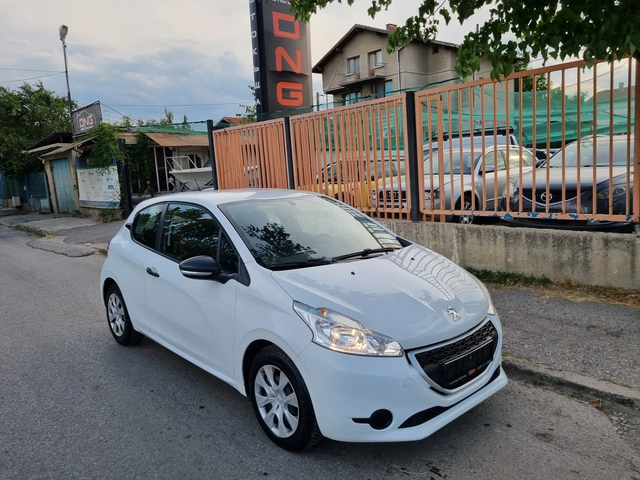 Peugeot 208 1, 000 EURO5B - автомобили, коли, обяви за нови и употребявани 1