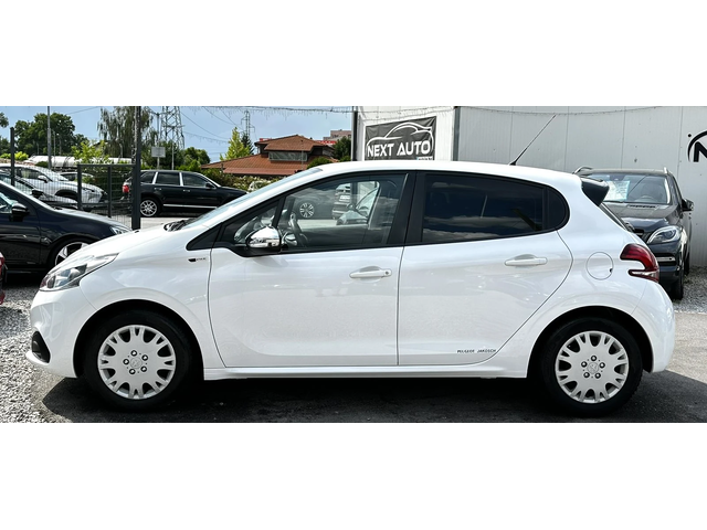 Peugeot 208 1.2I 82HP 101, 000KM EURO6 - автомобили, коли, обяви за нови и употребявани 7