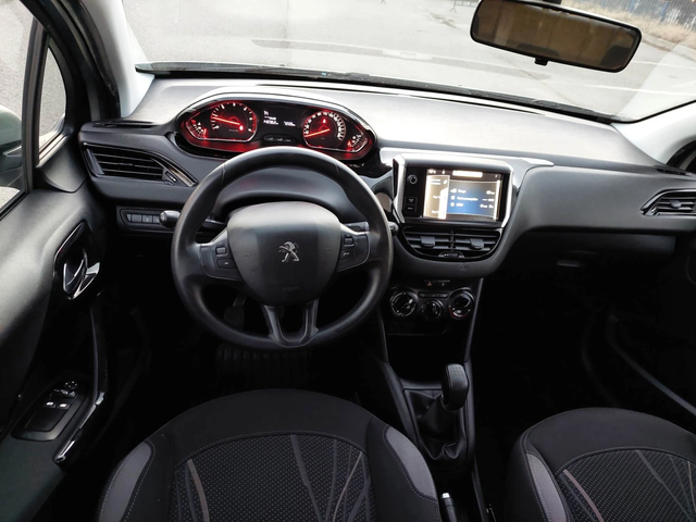 Peugeot 208 1,6e-HDi 92ps - автомобили, коли, обяви за нови и употребявани 5