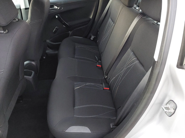 Peugeot 208 1,6e-HDi 92ps - автомобили, коли, обяви за нови и употребявани 8