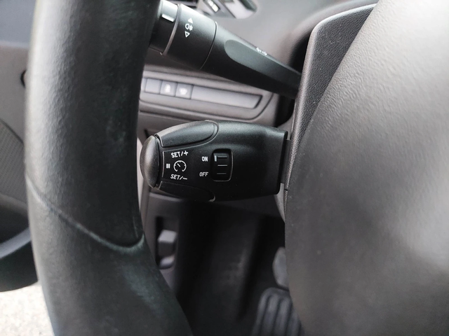 Peugeot 208 1,6e-HDi 92ps - автомобили, коли, обяви за нови и употребявани 9