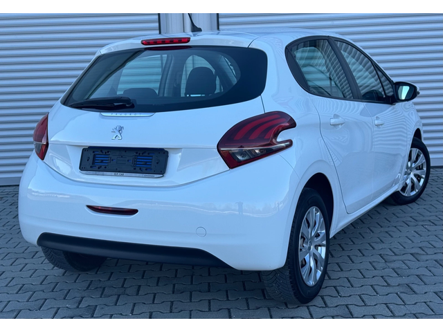 Peugeot 208 1, 5hdi M1, 102ps, 6ck., eв6D, adblue, мулти, клим - автомобили, коли, обяви за нови и употребявани 4