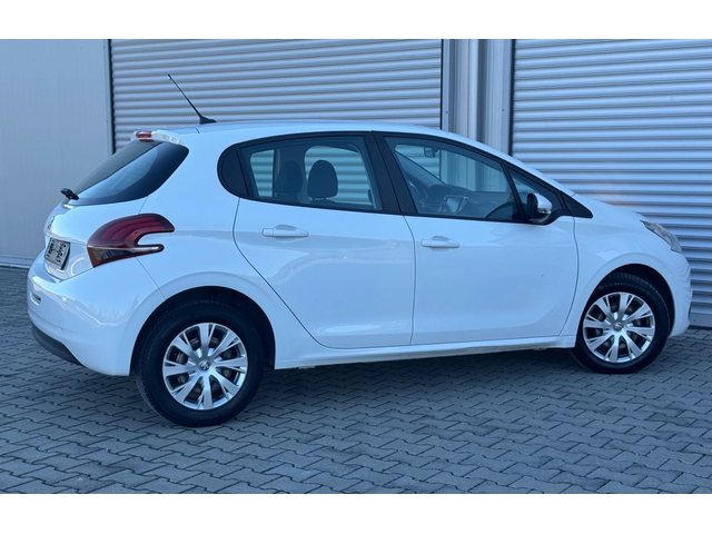 Peugeot 208 1, 5hdi M1, 102ps, 6ck., eв6D, adblue, мулти, клим - автомобили, коли, обяви за нови и употребявани 7
