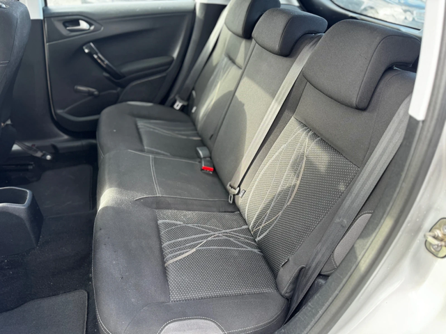 Peugeot 208 1.4 HDI 68kc - автомобили, коли, обяви за нови и употребявани 14