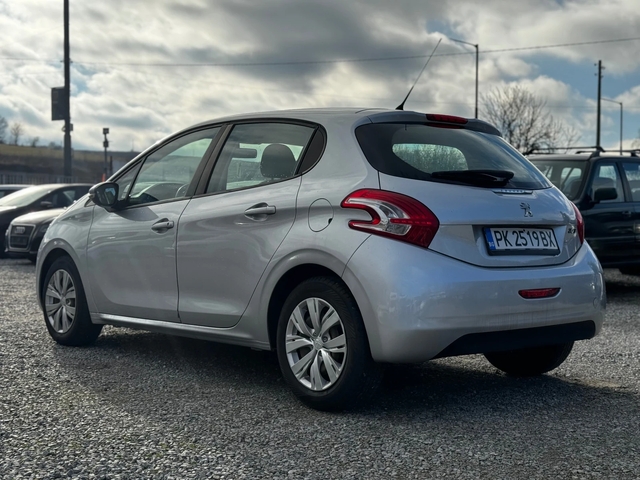 Peugeot 208 1.4 HDI 68kc - автомобили, коли, обяви за нови и употребявани 6