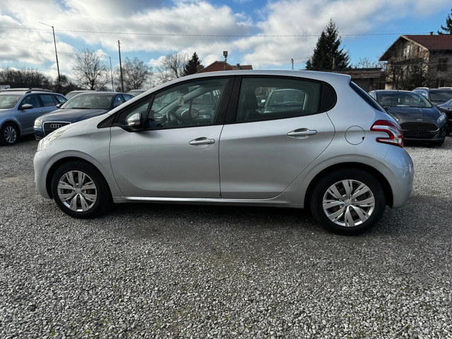 Peugeot 208 1.4 HDI 68kc - автомобили, коли, обяви за нови и употребявани 8