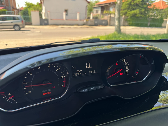 Peugeot 208 1.2 BENZIN AUSTRIA - автомобили, коли, обяви за нови и употребявани 11